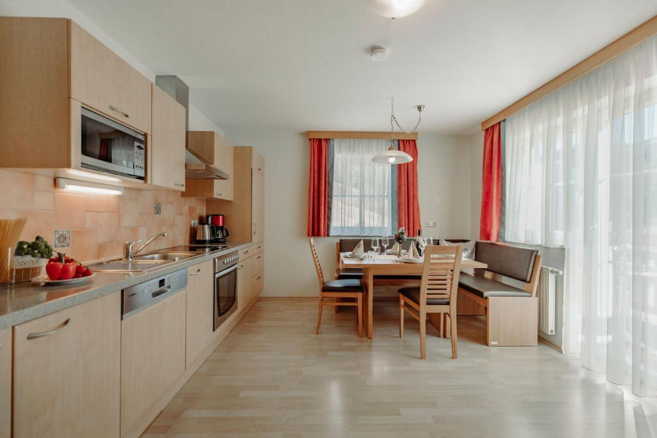 4 Mountains Apartments 클레이날 외부 사진
